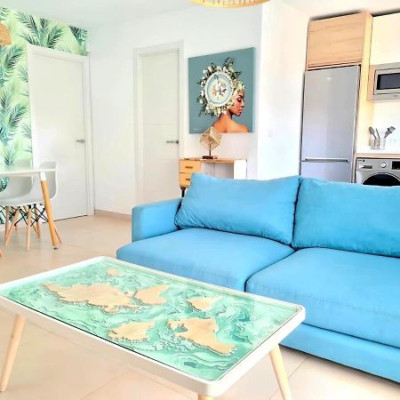 Apartamento Moderno Y Con Estilo En La Carihuela Torremolinos Exterior foto